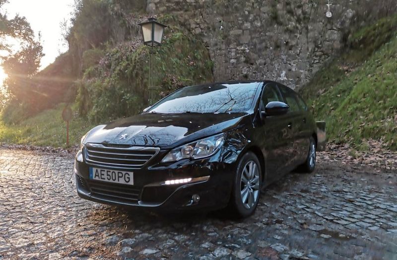 Peugeot 308 • 2017 • 120,000 km 1