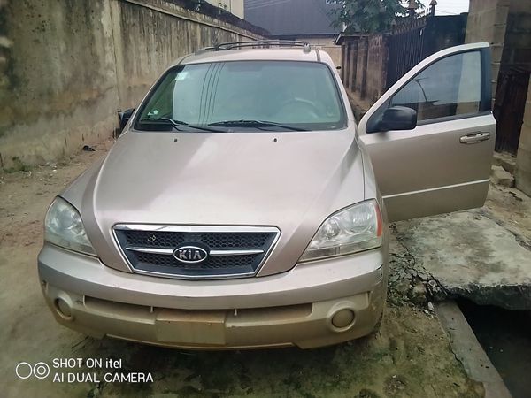 Kia Sorento • 2005 • 20,023 km 1