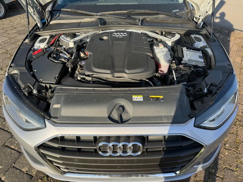 Audi A4 • 2020 • 131,000 km 5