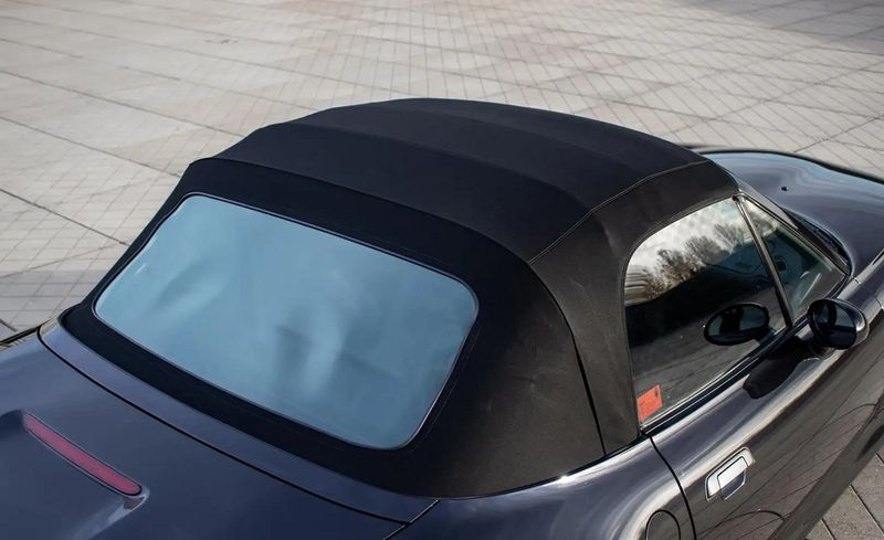 BMW Z3 • 1999 • 118,000 km 13