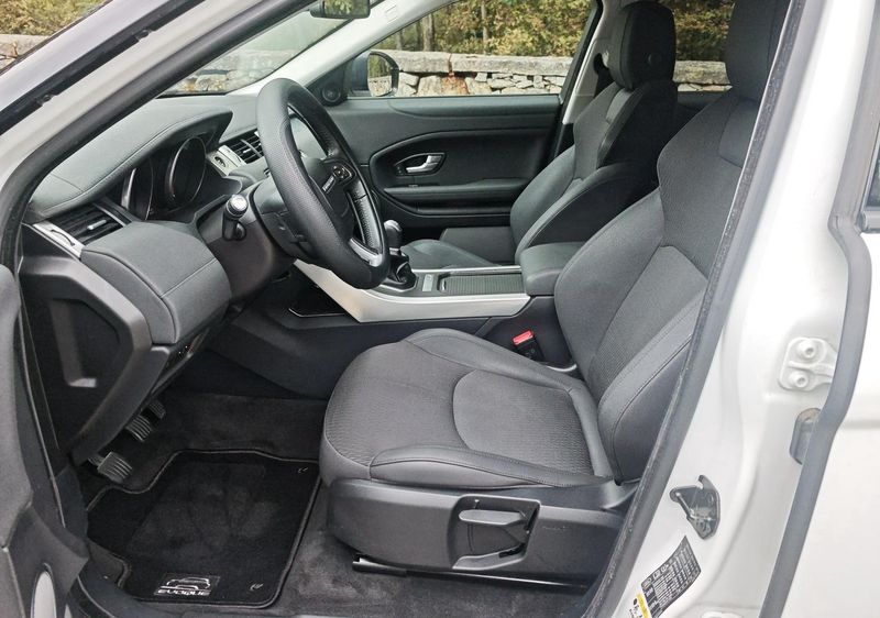 Land Rover Range Rover • 2017 • 16,000 km 4