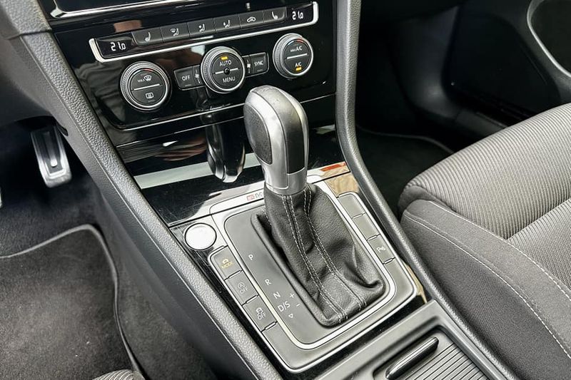 Volkswagen Golf R32 • 2018 • 80,000 km 8