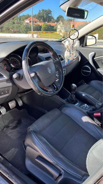 Renault Mégane • 2013 • 60,000 km 5