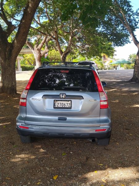Honda CR-V • 2010 • 70,000 mi 2