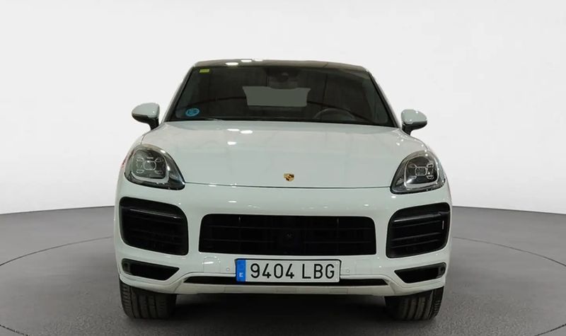 Porsche Cayenne • 2019 • 2,019 km 8