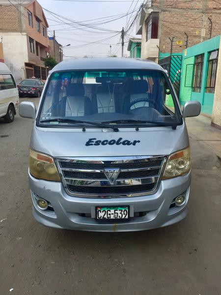 Foton View • 2011 • 10 km 9