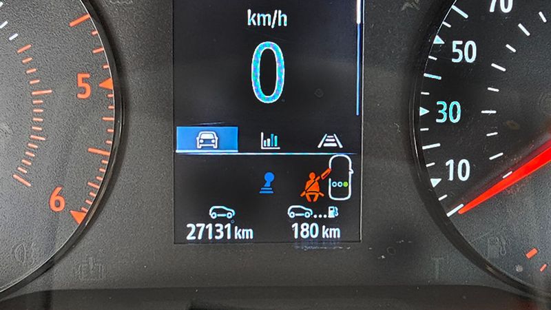 Renault Kangoo • 2021 • 27,131 km 12