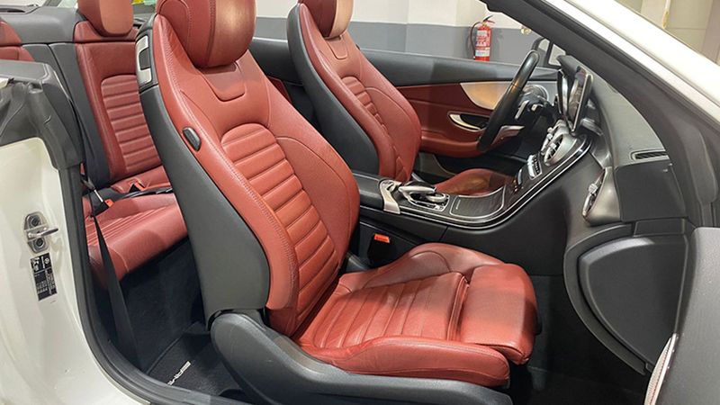 Mercedes-Benz C-Class • 2018 • 84,652 km 17