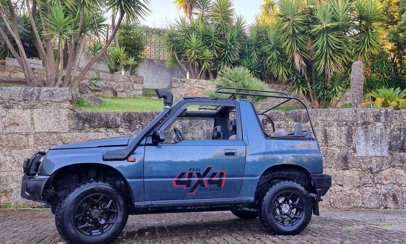 Suzuki Vitara • 1990 • 98,000 km 6