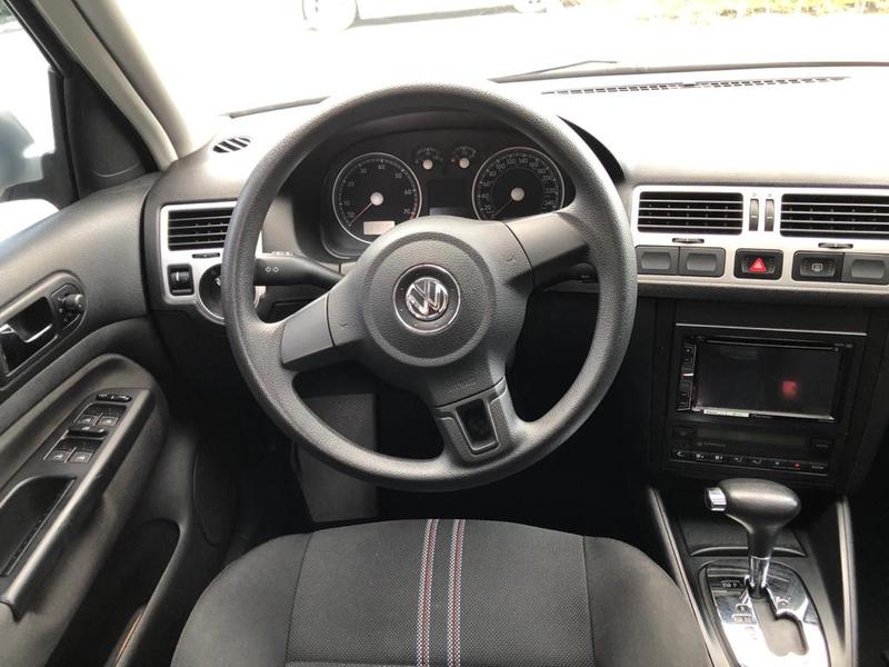 Volkswagen Jetta • 2012 • 81,000 km 7