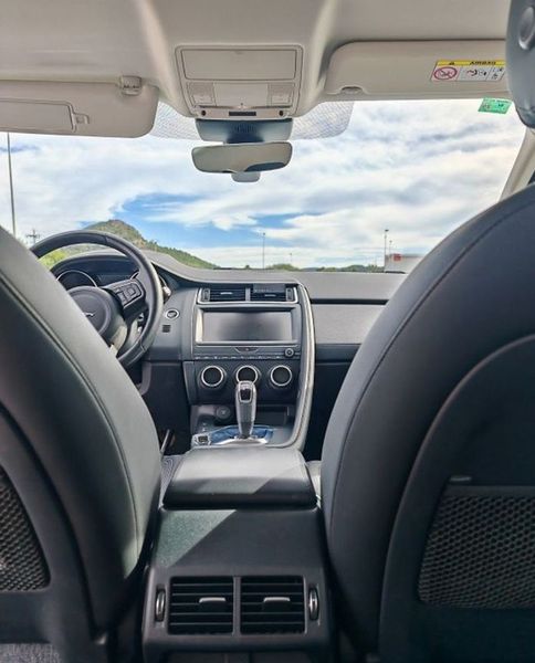 Jaguar E-PACE • 2018 • 96,500 km 5