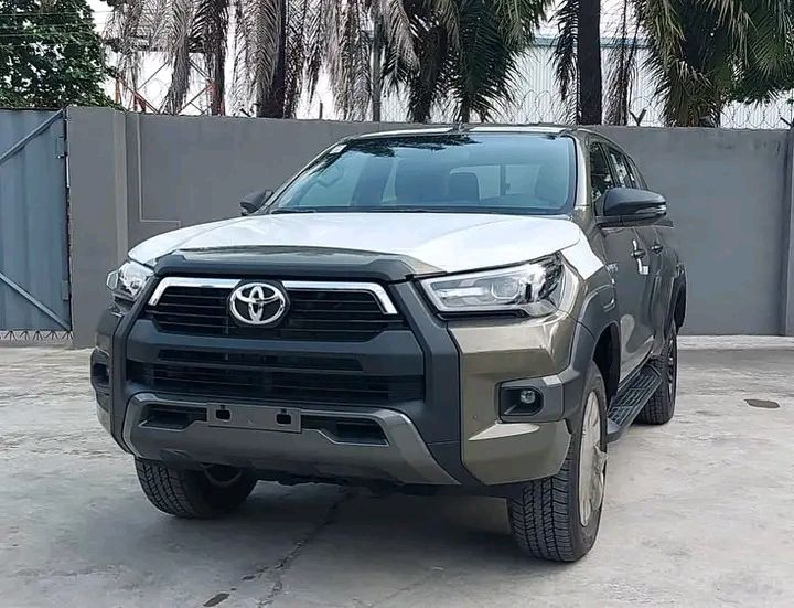 Toyota Hilux • 2021 • 0 km 3