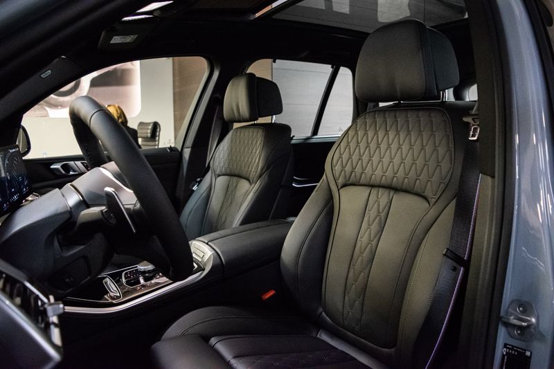 BMW X5 • 2024 • 4,100 km 7