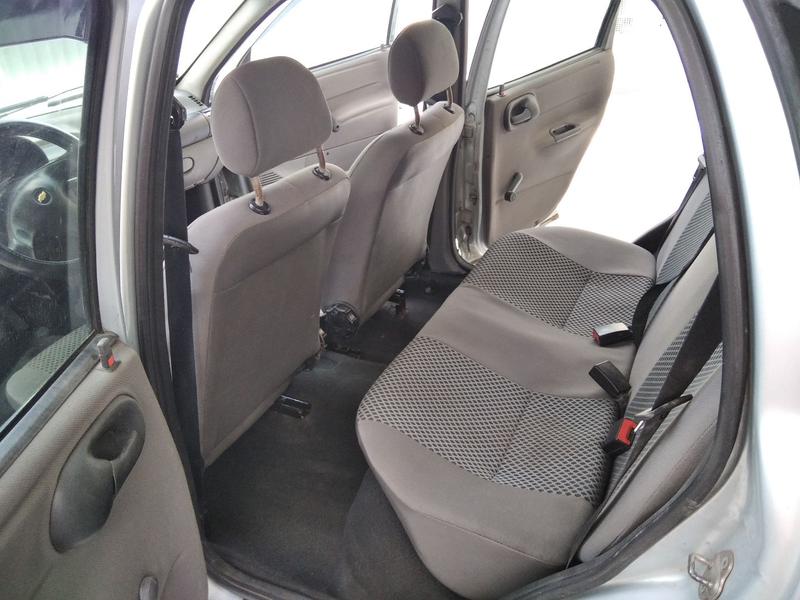 Chevrolet Classic • 2011 • 79,760 km 6