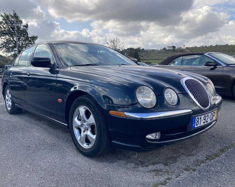 Jaguar S-Type • 2000 • 132,000 km 1