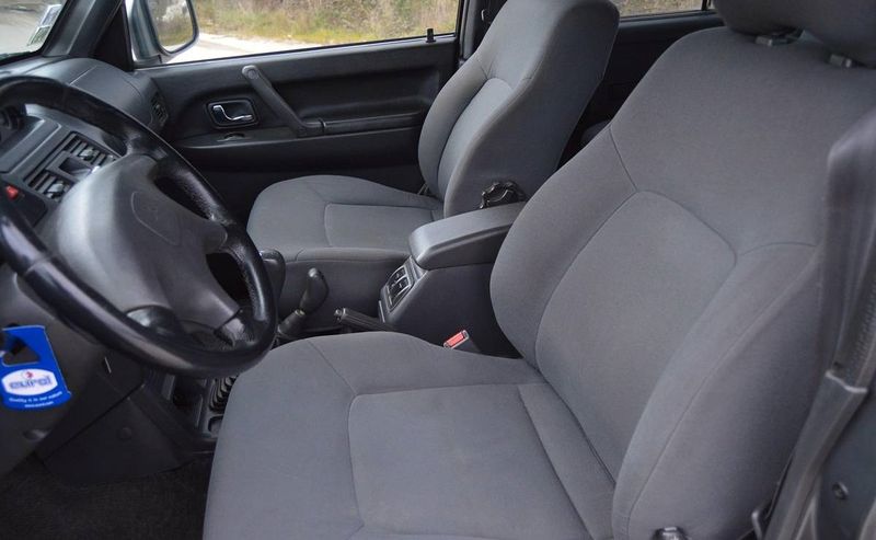 Mitsubishi Pajero • 2000 • 250,000 km 4