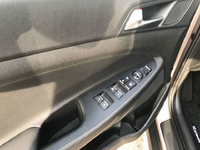 Hyundai Tucson • 2017 • 133,600 km 7