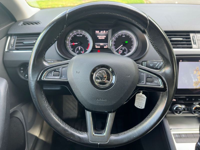 Škoda Octavia • 2017 • 169,194 km 4