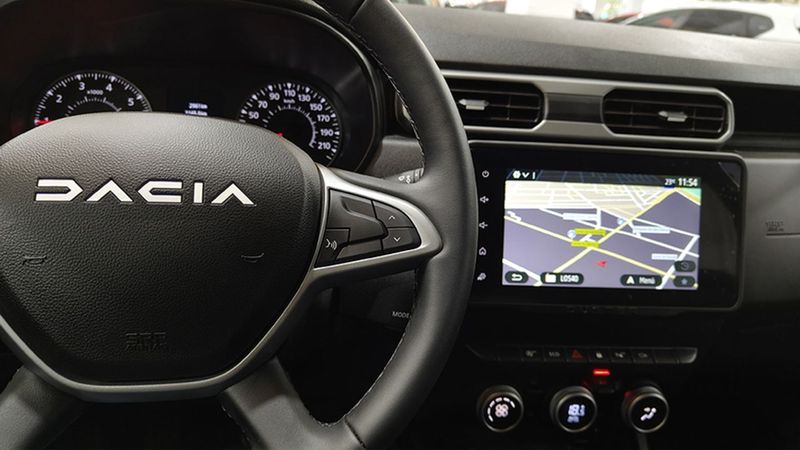 Dacia Duster • 2024 • 2,961 km 21