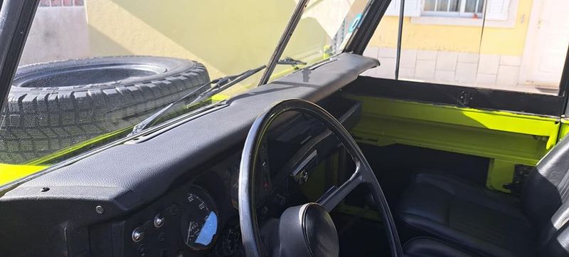 Land Rover LR3 • 1979 • 188,000 km 4