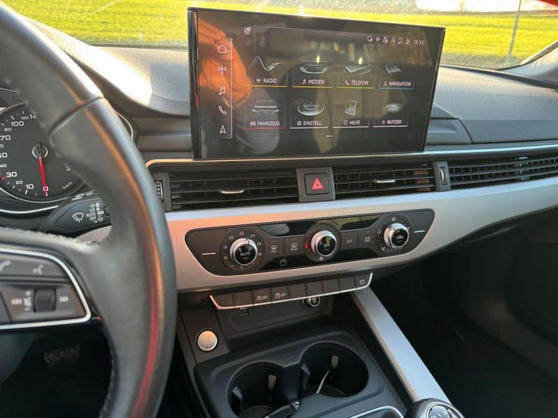 Audi A4 • 2020 • 131,000 km 4