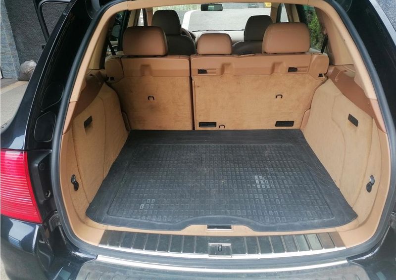 Porsche Cayenne • 2005 • 200,000 km 3