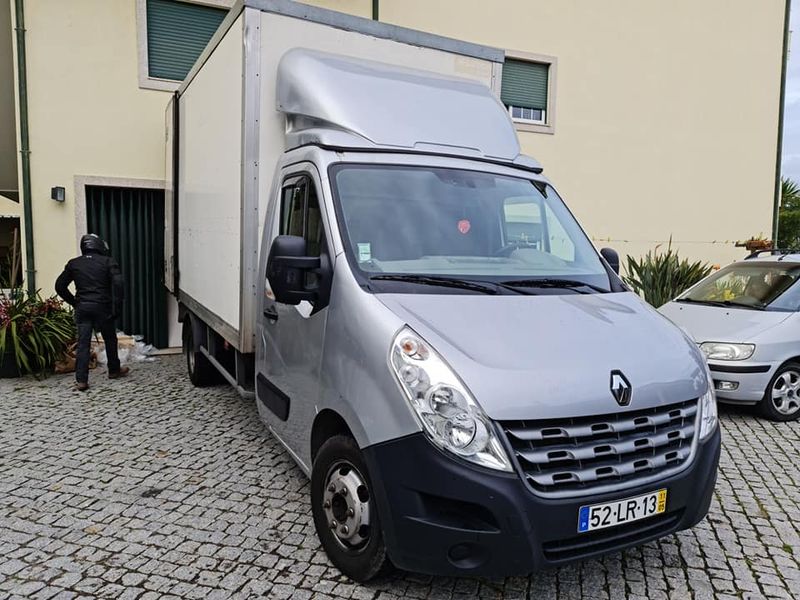 Renault Master • 2011 • 58,000 km 1