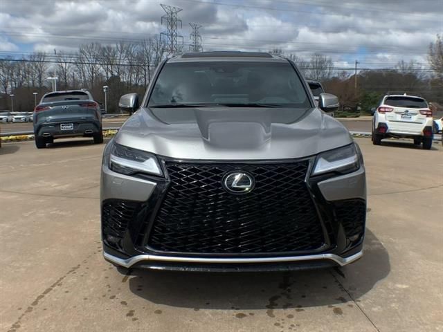 Lexus LX • 2023 • 10,218 km 1