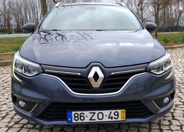 Renault Mégane • 2019 • 132,000 km 3