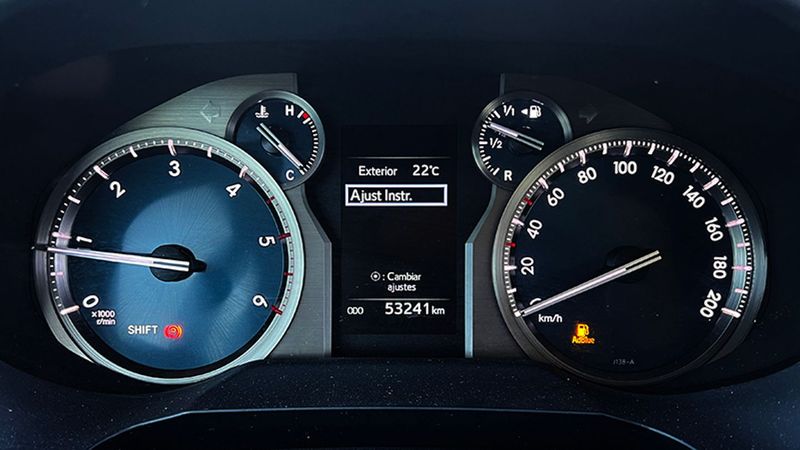 Toyota Land Cruiser • 2020 • 53,241 km 19