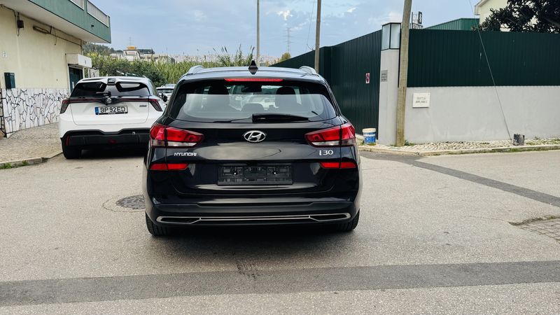 Hyundai i30 CW • 2024 • 12,100 km 6