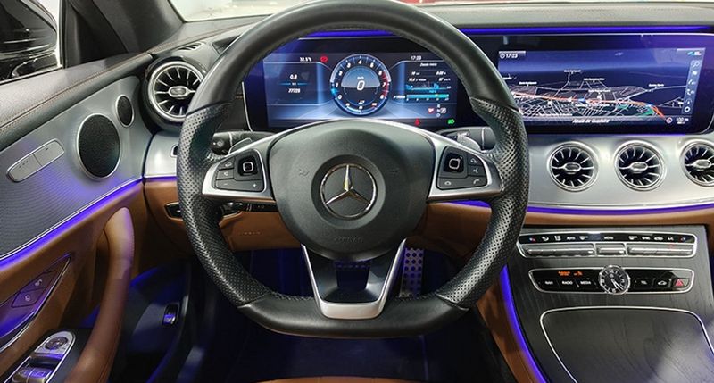 Mercedes-Benz E Coupé • 2017 • 97,725 km 14