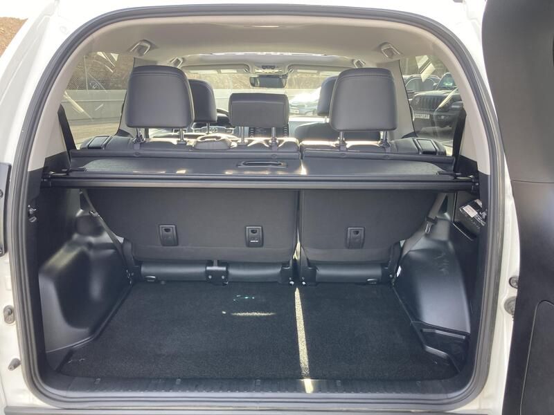 Toyota Land Cruiser • 2022 • 15,926 km 6