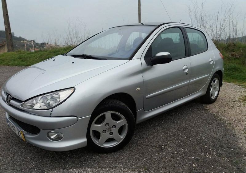 Peugeot 206 • 2005 • 299,999 km 1