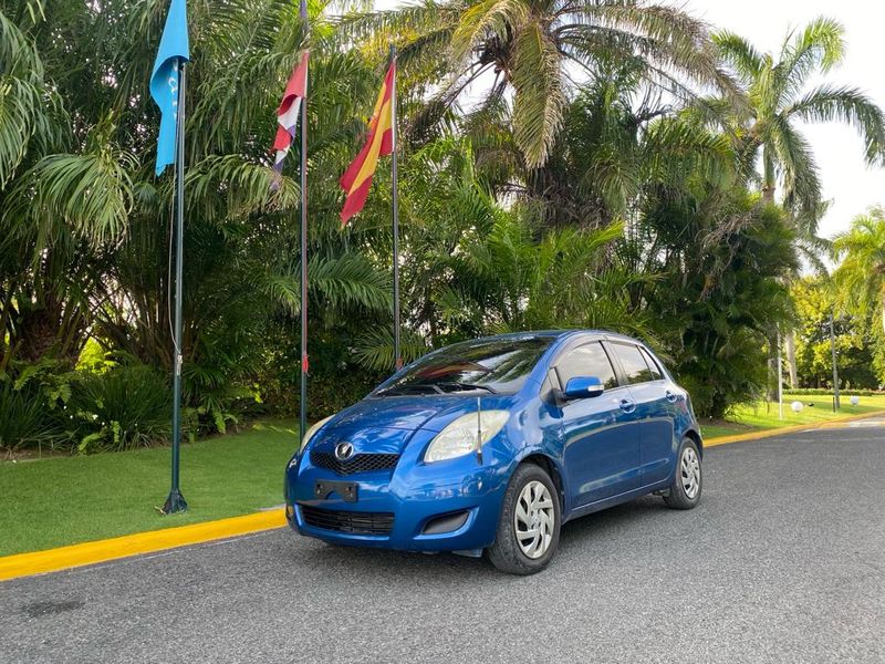 Toyota Vitz • 2010 • 180,000 km 4