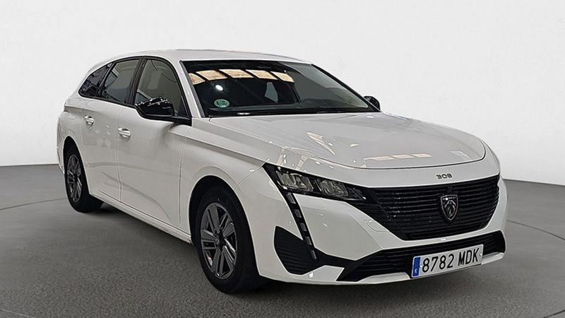 Peugeot 308 • 2023 • 49,426 km 2