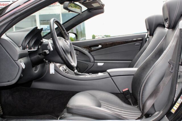 Mercedes-Benz SL • 2008 • 121,223 km 14