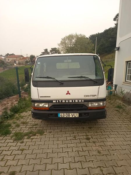 Mitsubishi Fuso canter • 2001 • 150,000 km 1