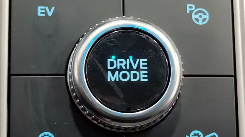 Ford Explorer • 2021 • 63,204 km 10