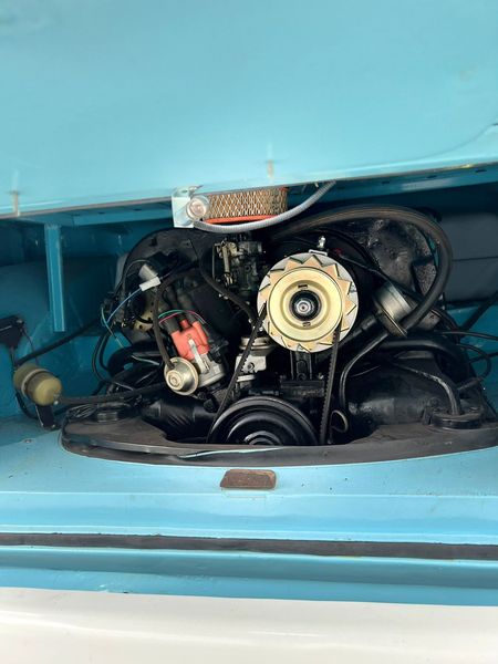 Volkswagen Multivan • 1966 • 43,500 mi 9