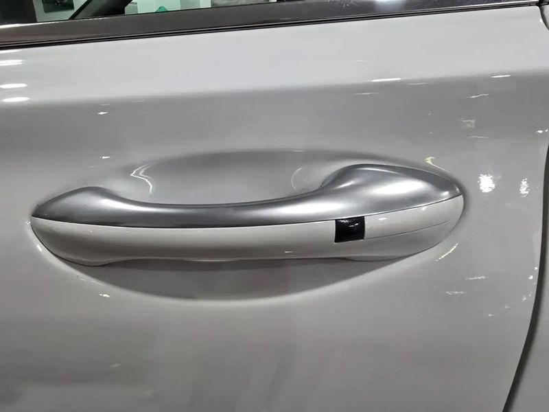 Hyundai Santa Fe • 2021 • 74,000 km 7