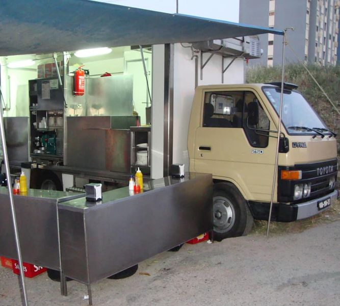 Toyota Dyna • 1998 • 8,000 km 2