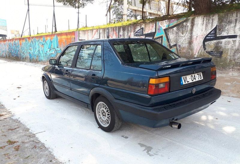 Volkswagen Jetta • 1990 • 200,000 km 5