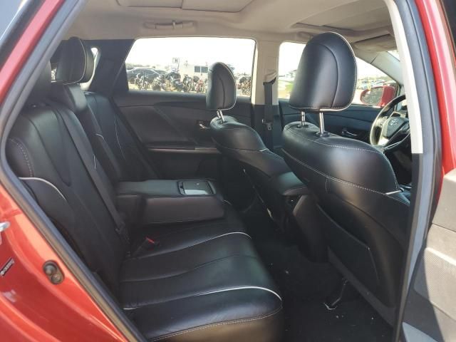 Toyota Venza • 2011 • 2 km 5