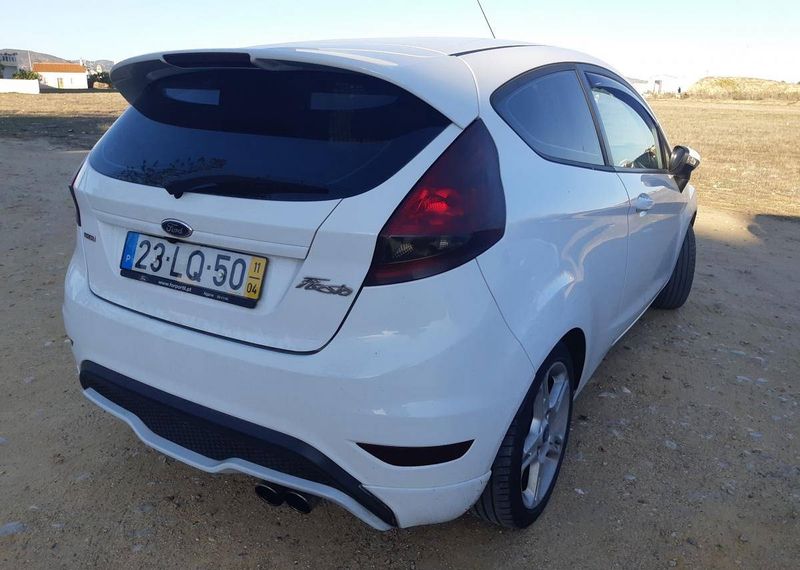Ford C-Max Energi • 2011 • 400,000 km 8