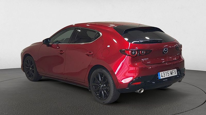 Mazda 3 • 2023 • 18,720 km 3