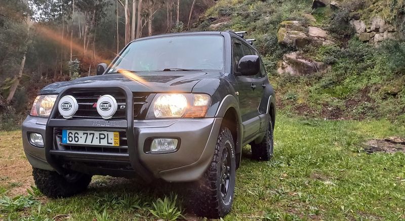 Mitsubishi Pajero • 2000 • 180,000 km 1