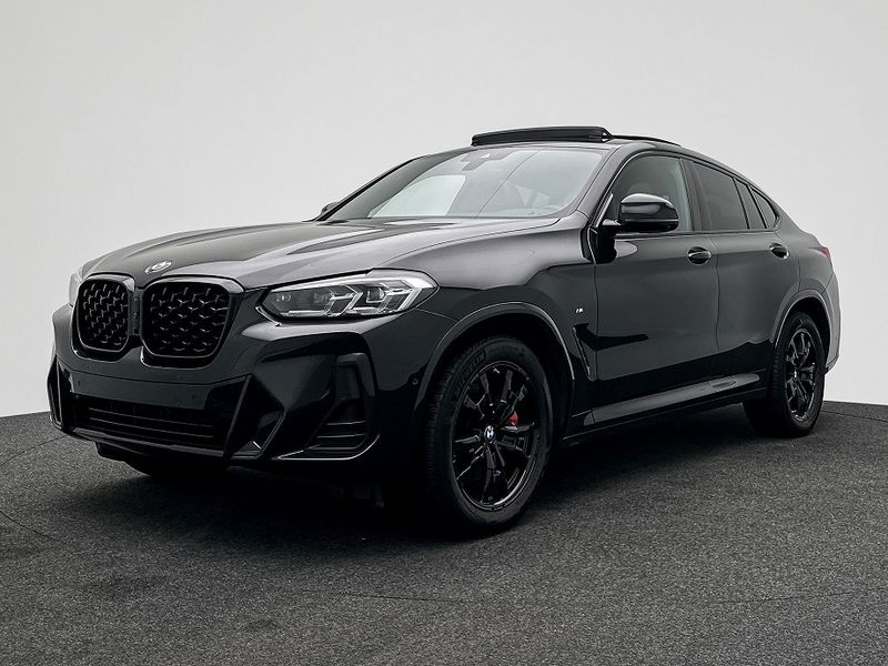 BMW X4 • 2022 • 222,000 km 1