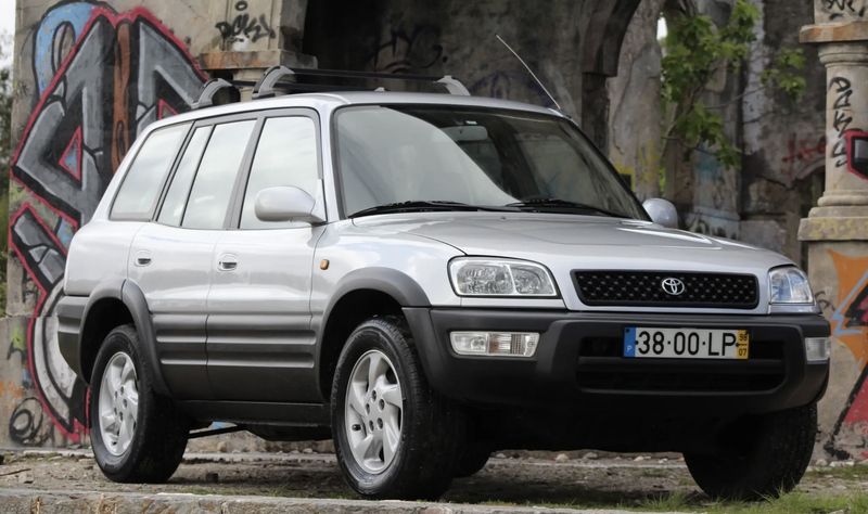 Toyota RAV4 • 1998 • 199,000 km 1