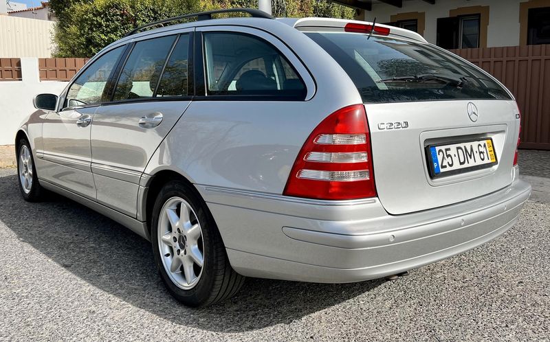 Mercedes-Benz C • 2004 • 250,000 km 2